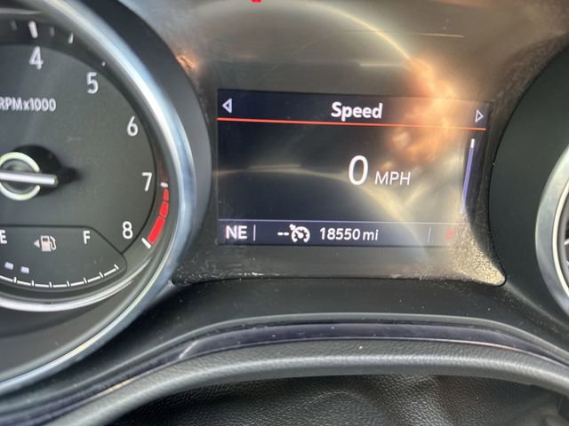 Used 2023 Buick Encore GX Essence w/ Experience Buick Package FWD image 18