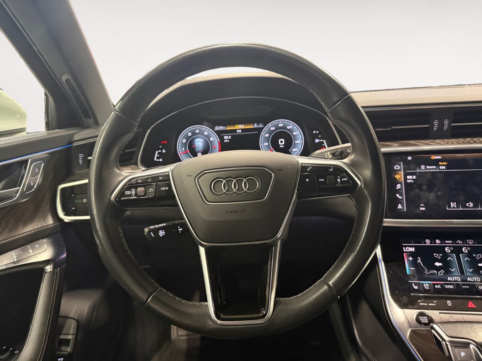 Used 2021 Audi A6 3.0T allroad Premium Plus w/ Executive Package AWD/4WD image 13