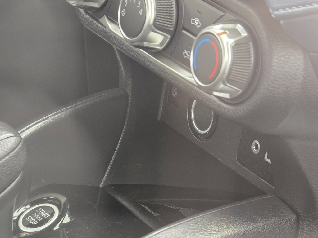 Used 2025 Nissan Versa SV image 16