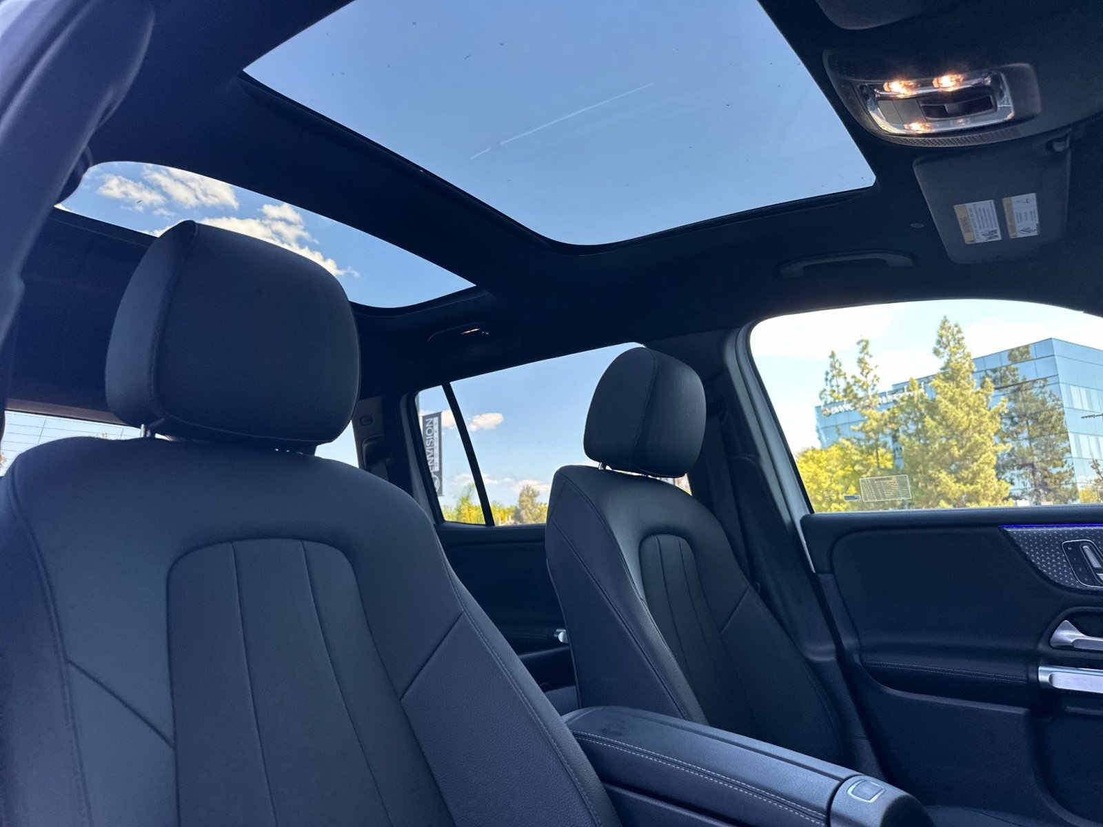 Certified 2026 Mercedes-Benz GLB 250 4MATIC image 17