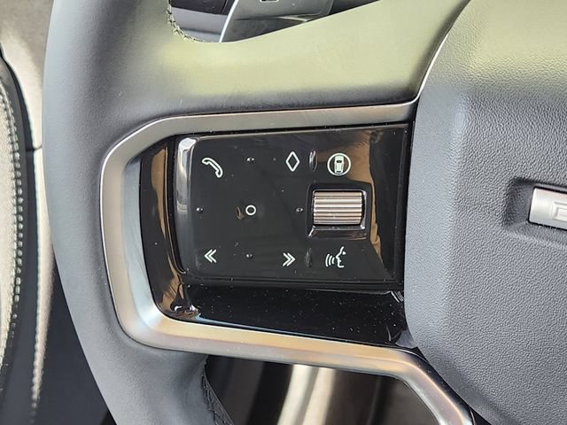 Used 2025 Land Rover Discovery Sport S AWD/4WD image 27