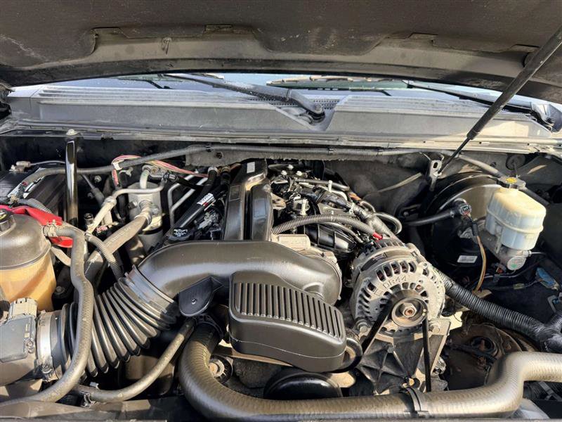 Used 2010 GMC Yukon SLT w/ Regional Value Package image 34