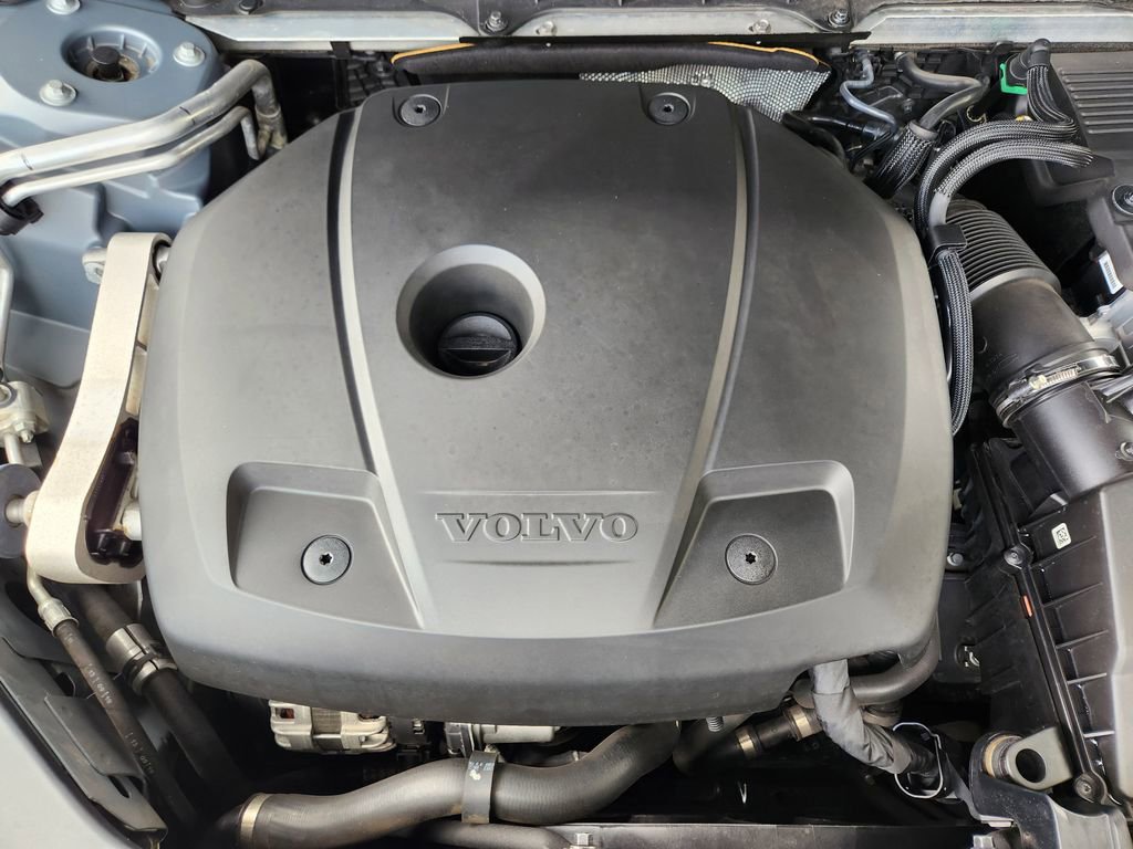 Used 2020 Volvo XC90 T5 Momentum w/ Protection Package Premier AWD/4WD image 20