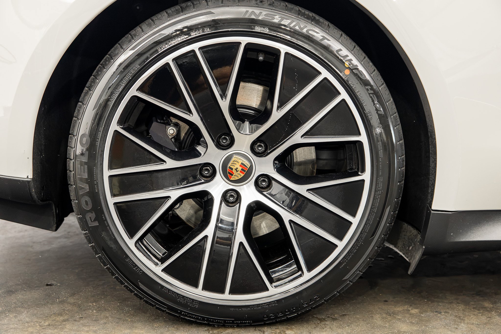 Used 2021 Porsche Taycan RWD image 25