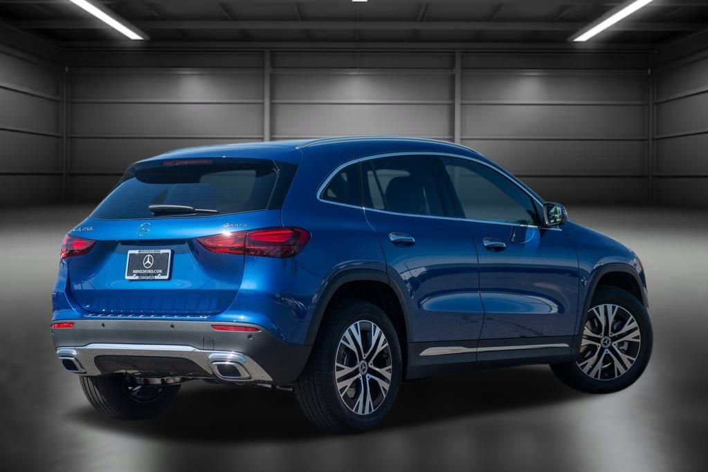 Used 2025 Mercedes-Benz GLA 250 4MATIC image 10