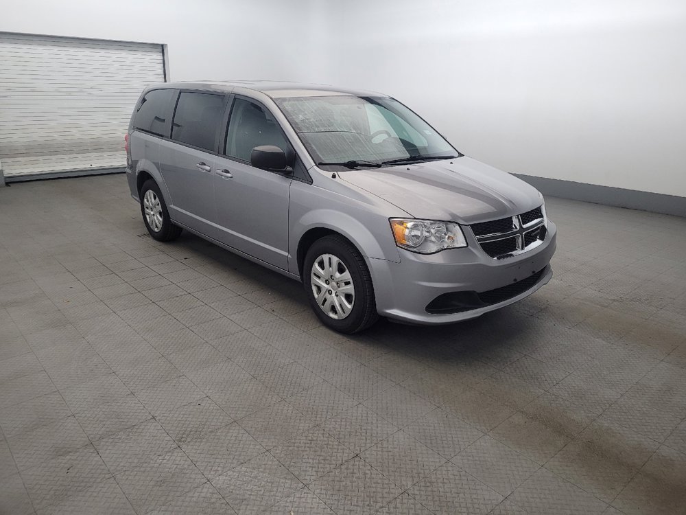 Used 2018 Dodge Grand Caravan SE w/ UConnect Hands-Free Group FWD image 13