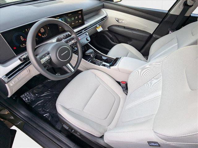 New 2025 Hyundai Tucson SEL image 3