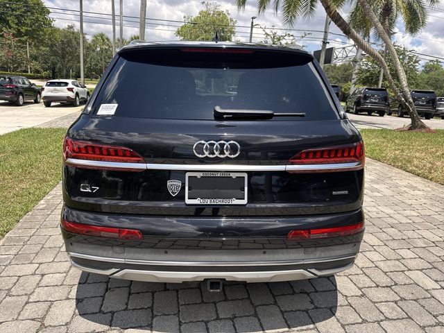 Used 2021 Audi Q7 3.0T Premium Plus w/ Premium Plus Package AWD/4WD image 37