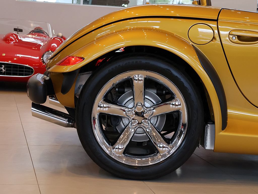 Used 2002 Chrysler Prowler RWD image 20