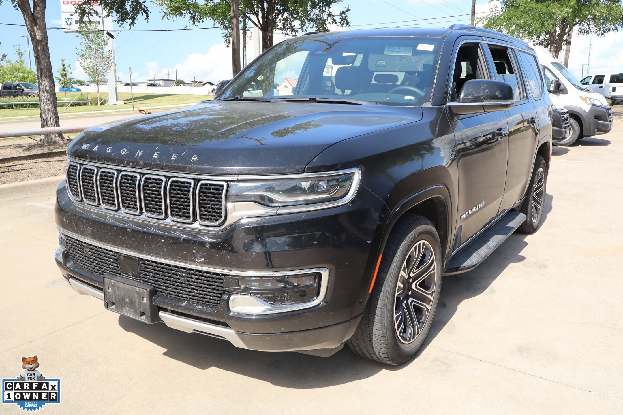 Used 2024 Jeep Wagoneer Series II w/ Flexible Seating Group AWD/4WD image 8