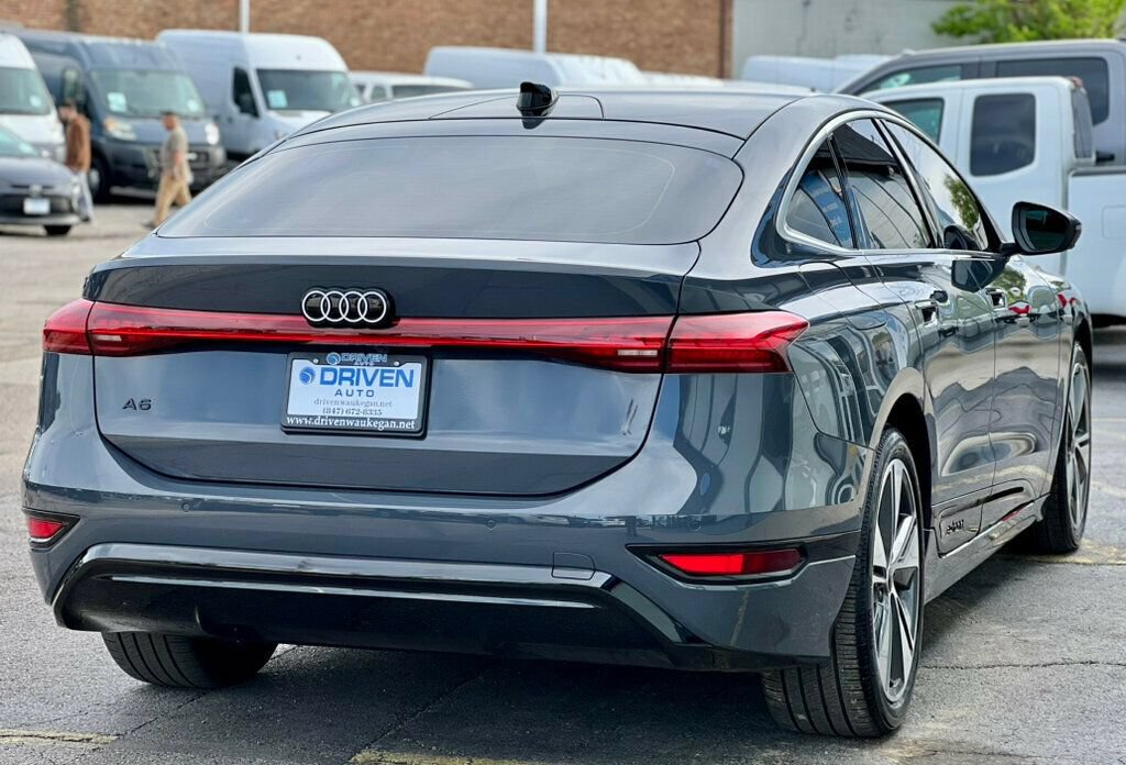 Used 2025 Audi A6 e-tron Premium Plus w/ Premium Plus RWD image 5