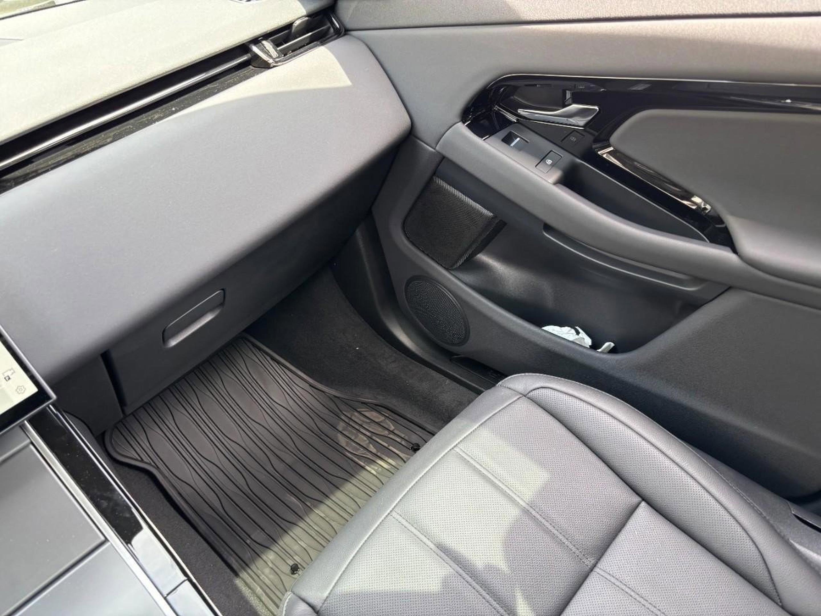 Used 2026 Land Rover Range Rover Evoque S image 20