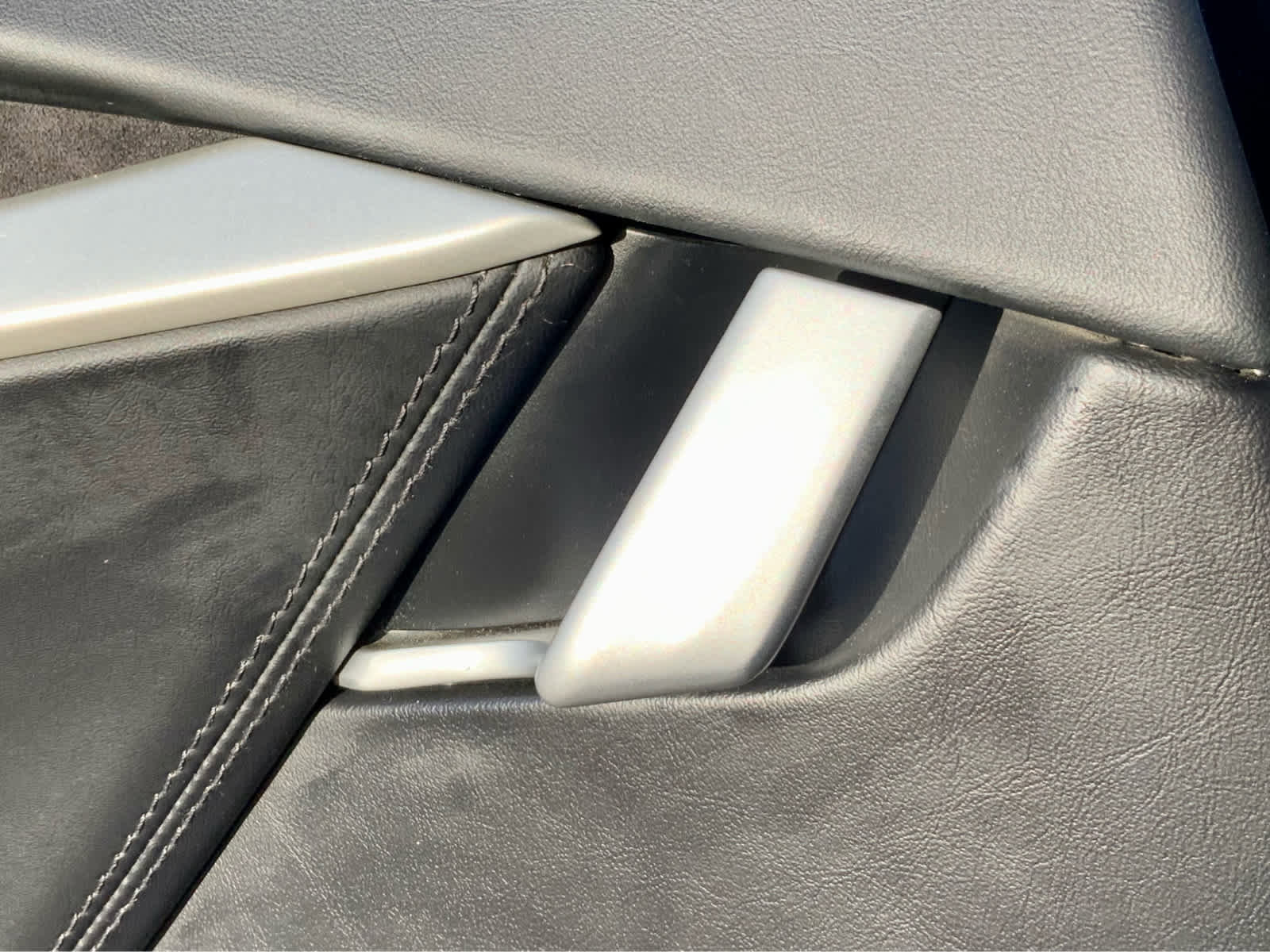 Used 2017 Tesla Model S 75D image 44