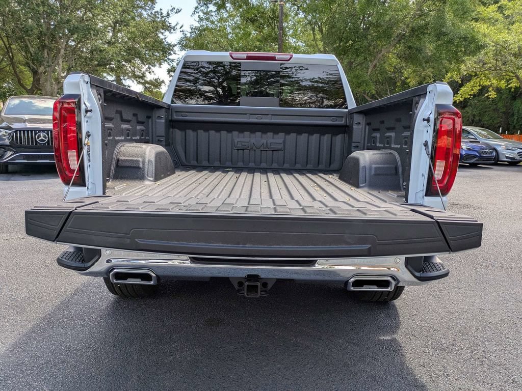 New 2026 GMC Sierra 1500 SLT w/ SLT Premium Plus Package AWD/4WD image 13