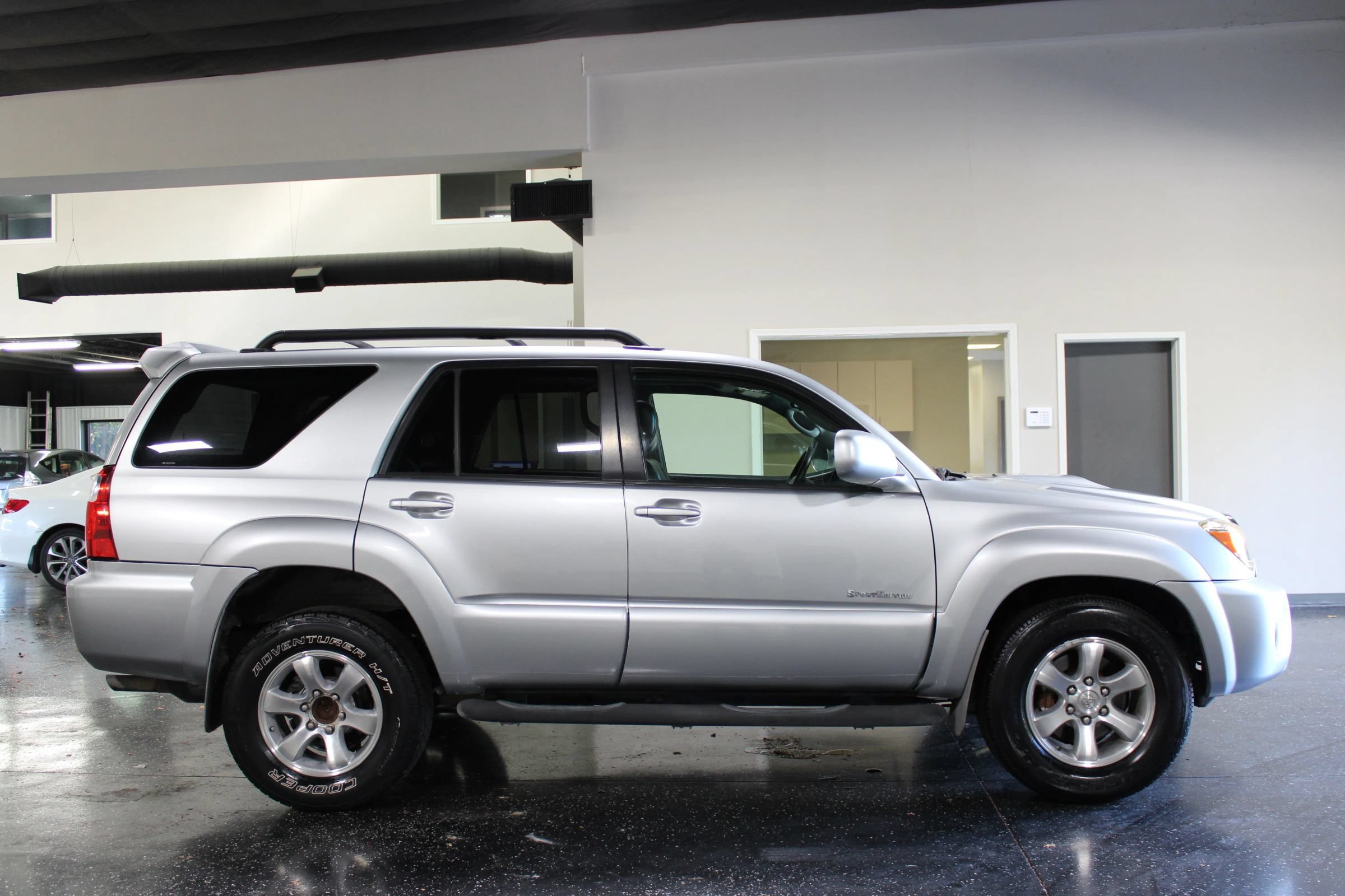 Used 2008 Toyota 4Runner Sport RWD image 2