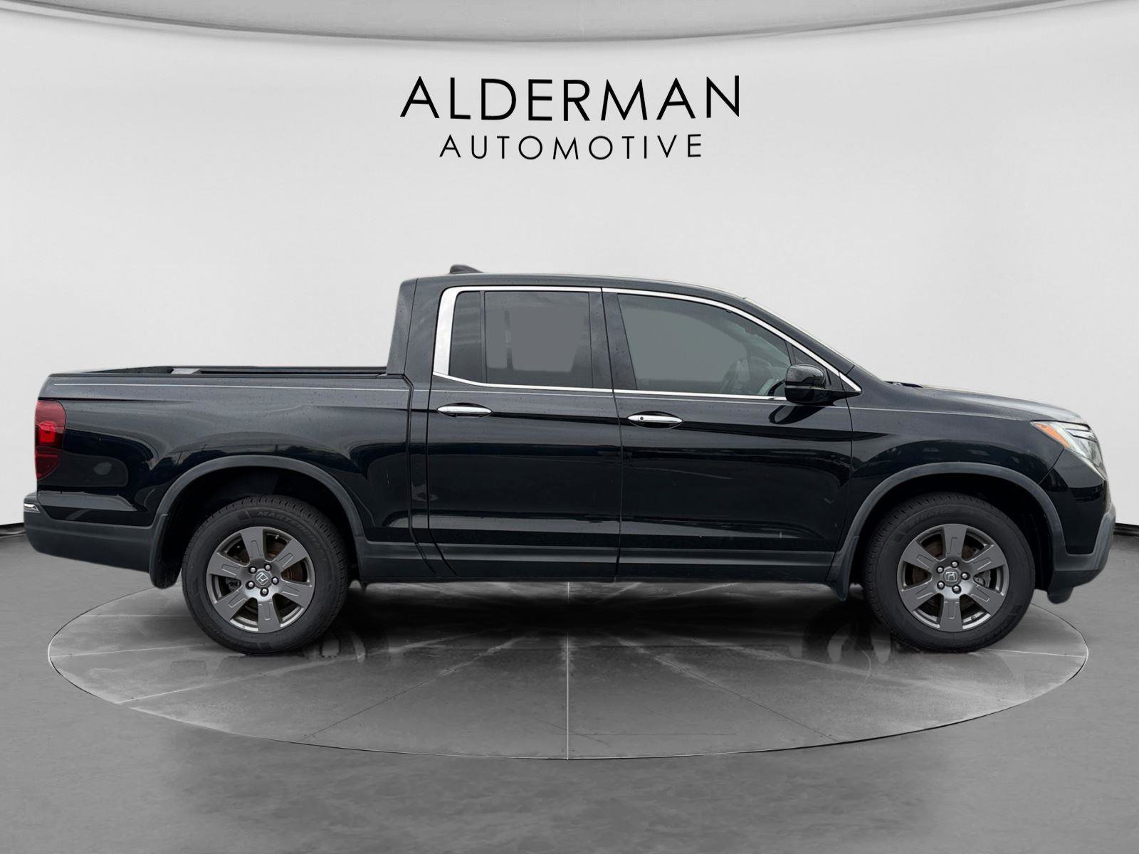 Used 2020 Honda Ridgeline RTL-E image 6