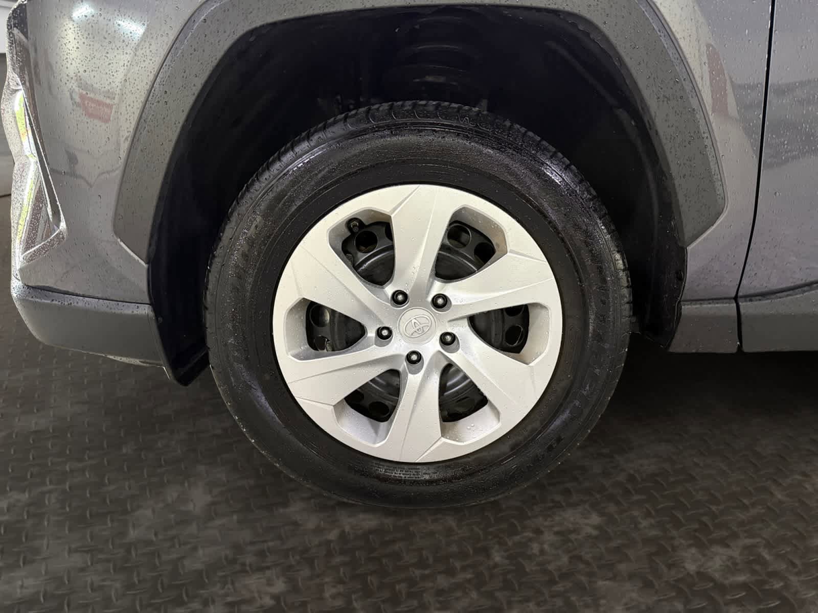 Used 2025 Toyota RAV4 LE FWD image 21