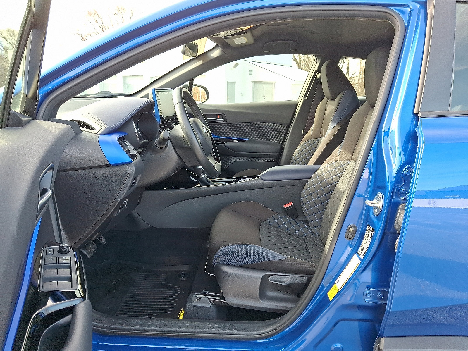 Certified 2021 Toyota C-HR XLE image 14