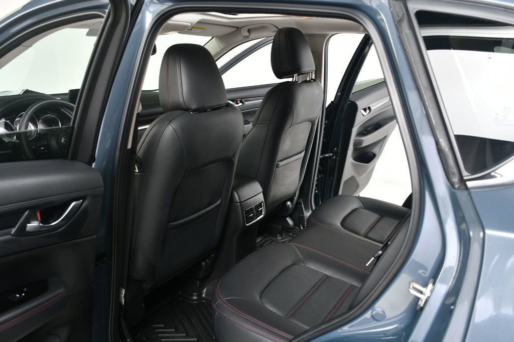 Used 2022 MAZDA CX-5 Carbon Edition image 32