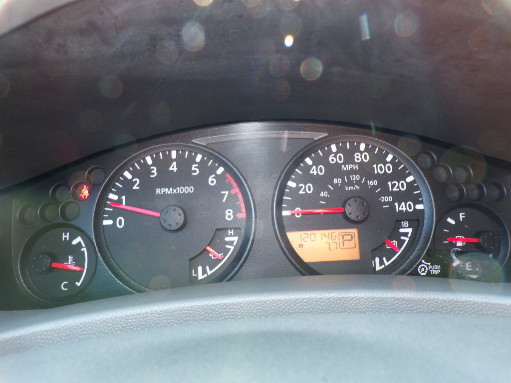 Used 2015 Nissan Frontier SV w/ SV Value Truck Package RWD image 24