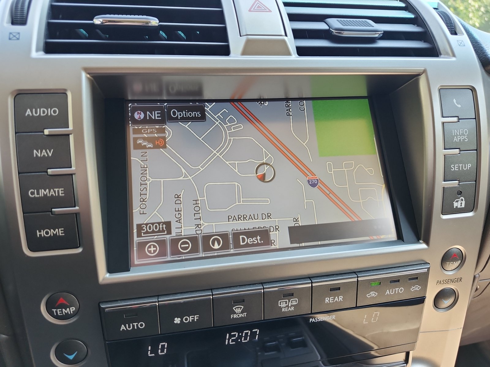 Used 2018 Lexus GX 460 Premium w/ Premium Package AWD/4WD image 21