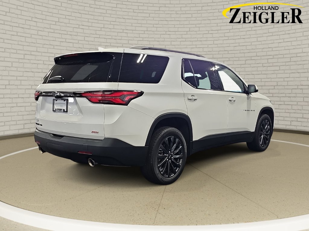 Used 2023 Chevrolet Traverse RS AWD/4WD image 5