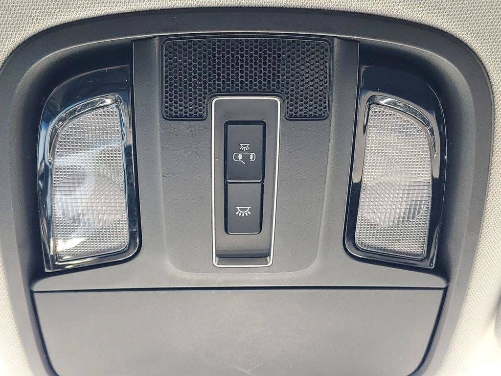 Used 2016 Kia Sorento AWD image 20