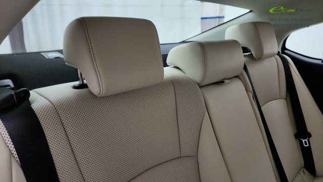 Used 2025 Lexus ES 350 w/ Premium Package FWD image 42