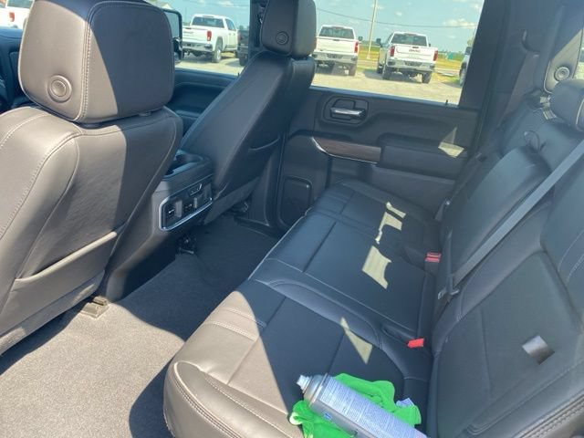 Used 2023 Chevrolet Silverado 2500 High Country w/ Safety Package II AWD/4WD image 11