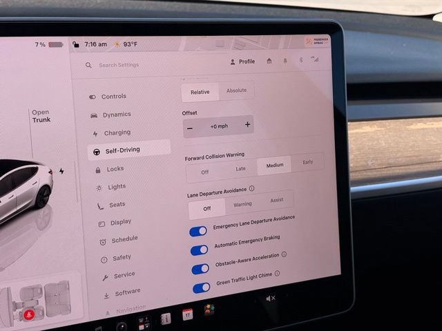 Used 2023 Tesla Model 3 Standard Range RWD image 13