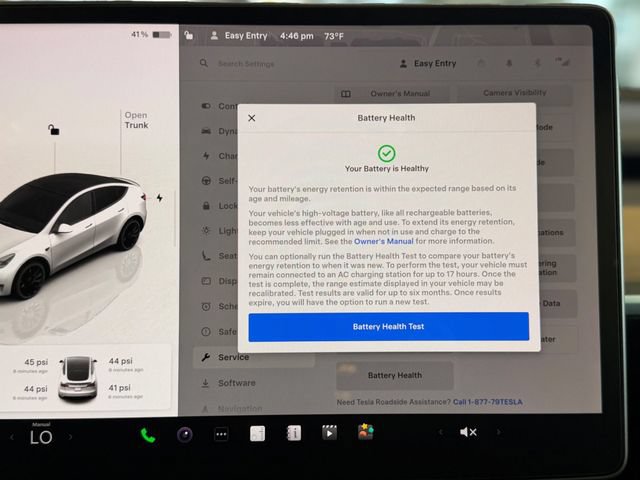 Used 2023 Tesla Model Y Performance AWD/4WD image 31