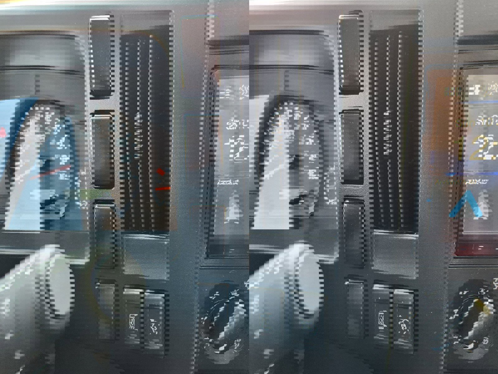 New 2025 Chevrolet Low Cab Forward image 20