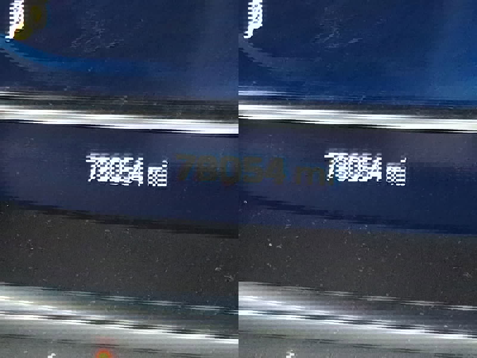 Used 2023 Chevrolet Suburban Premier AWD/4WD image 18