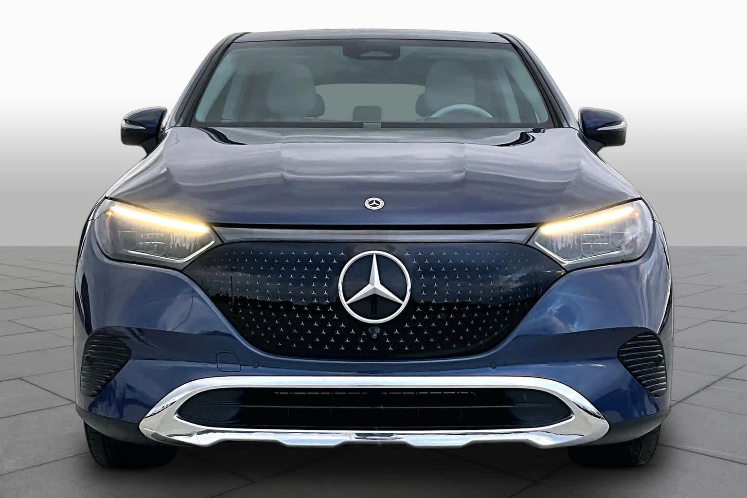 Used 2023 Mercedes-Benz EQE 350+ SUV image 3