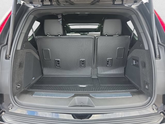 Certified 2024 Cadillac Escalade Sport w/ LPO, ONYX Package AWD/4WD image 13
