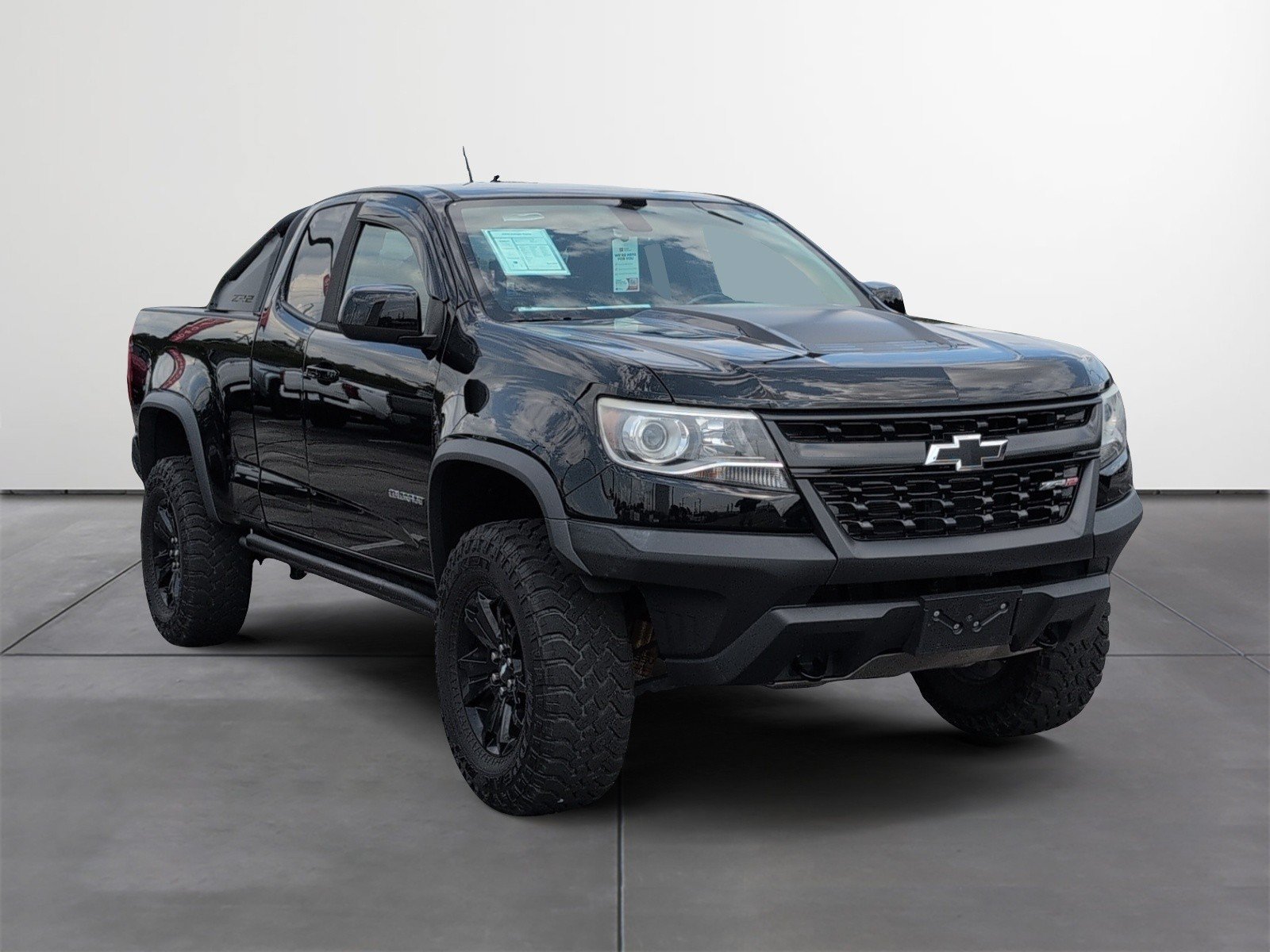 Used 2018 Chevrolet Colorado ZR2 w/ ZR2 Midnight Special Edition AWD/4WD image 7