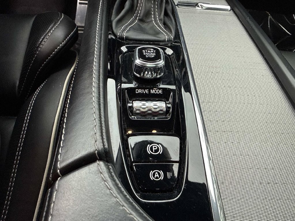 Used 2020 Volvo S90 T6 R-Design AWD/4WD image 36