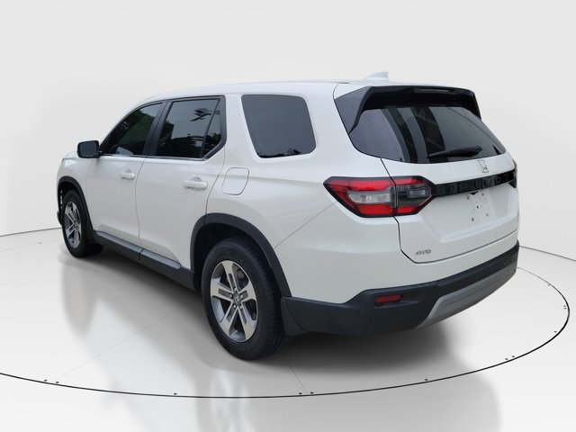 Used 2024 Honda Pilot EX-L image 5