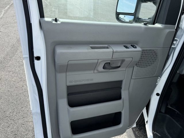 New 2025 Ford E-450 and Econoline 450 Super Duty w/ Power Equipment Group RWD image 12