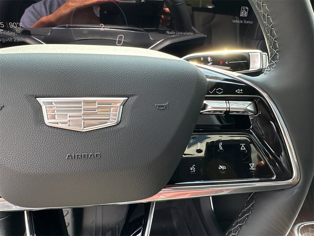 New 2025 Cadillac Lyriq Luxury image 25