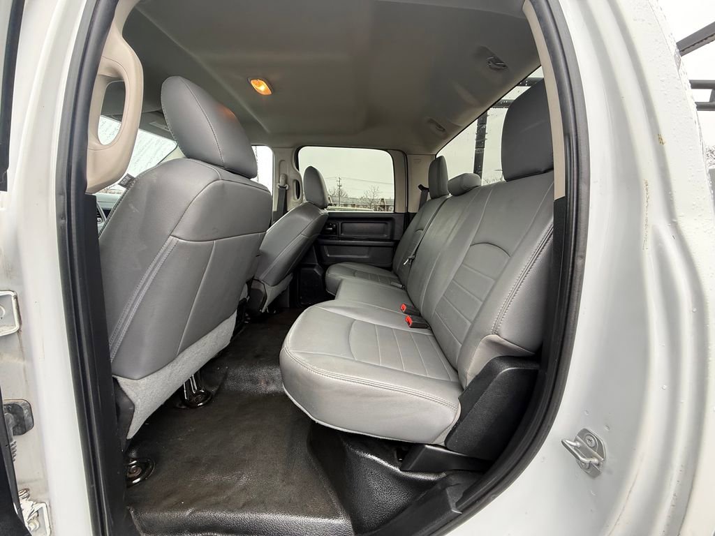 Used 2018 RAM 3500 Tradesman image 15