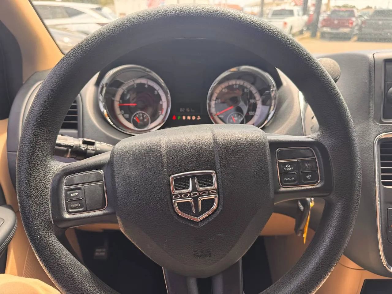 Used 2016 Dodge Grand Caravan American Value Package image 5