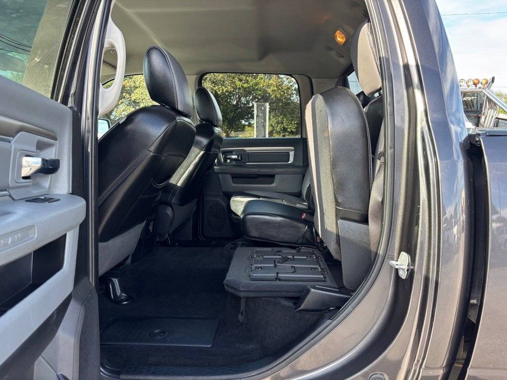 Used 2018 RAM 2500 Big Horn image 18