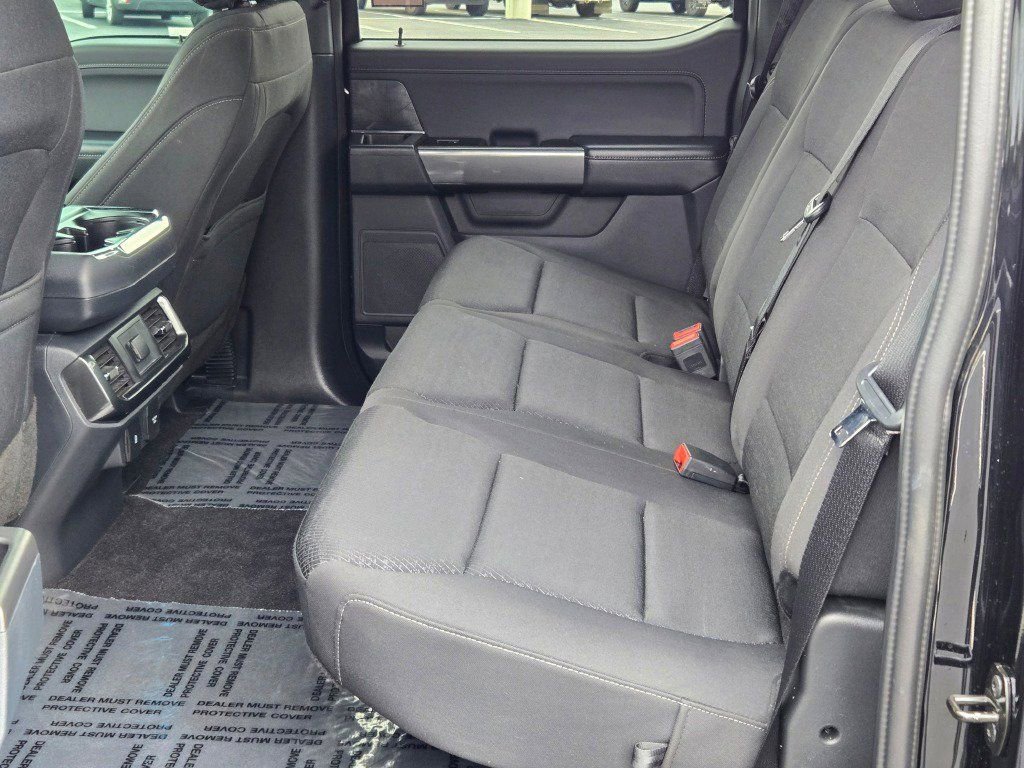 Certified 2022 Ford F150 XLT w/ Equipment Group 302A High image 17