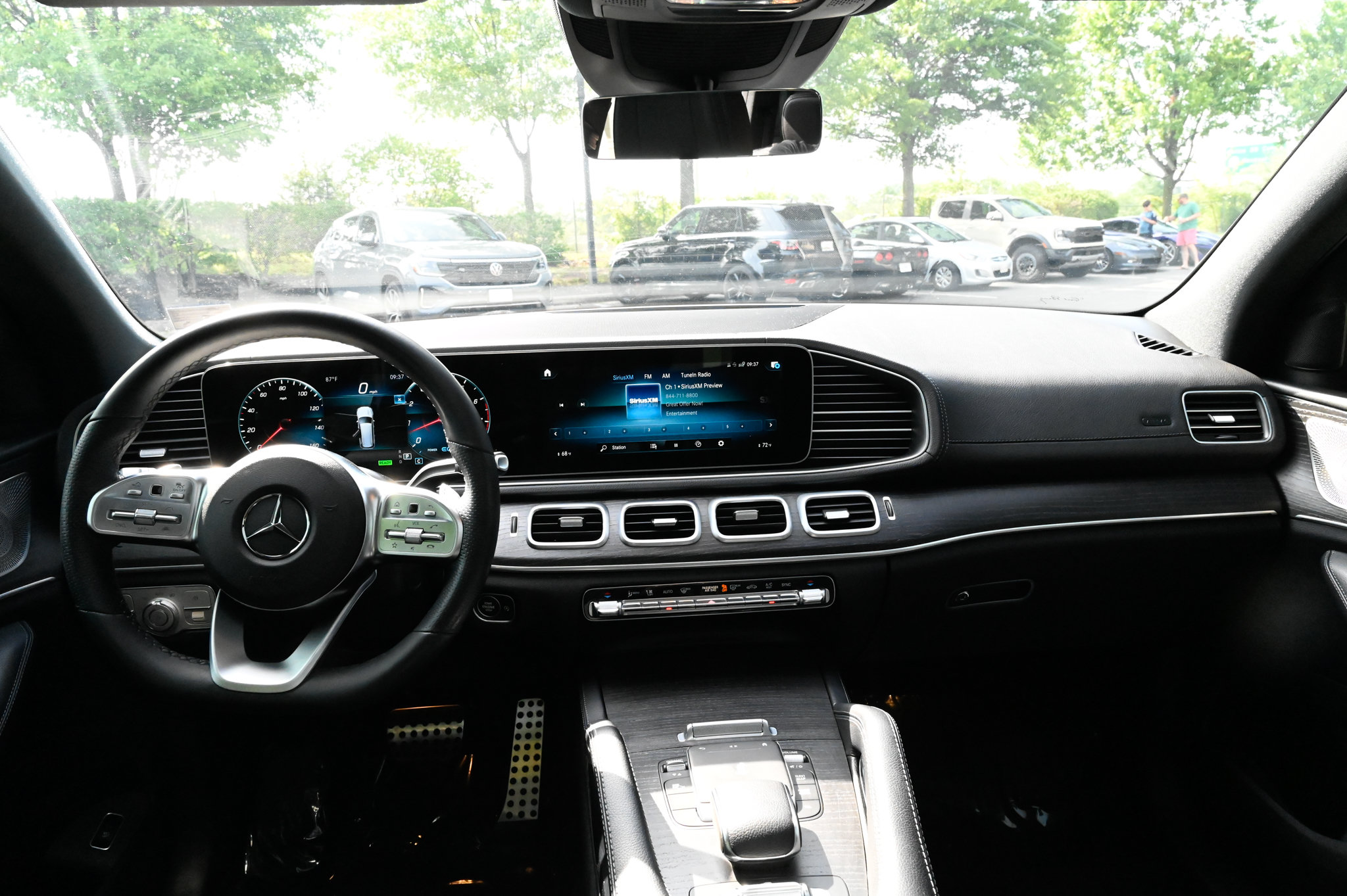 Used 2021 Mercedes-Benz GLS 580 4MATIC image 45