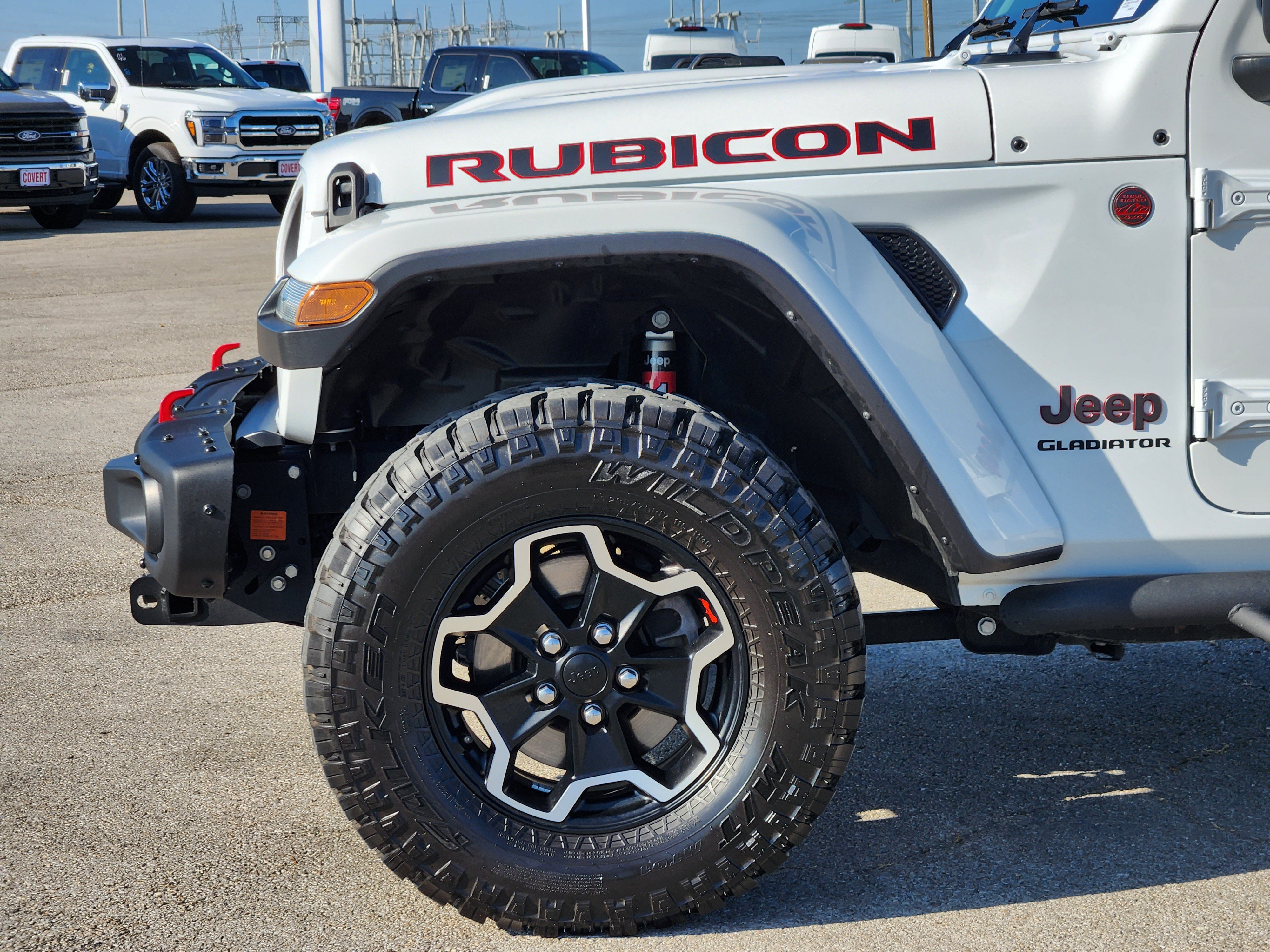 Used 2022 Jeep Gladiator Rubicon w/ LED Lighting Group AWD/4WD image 9