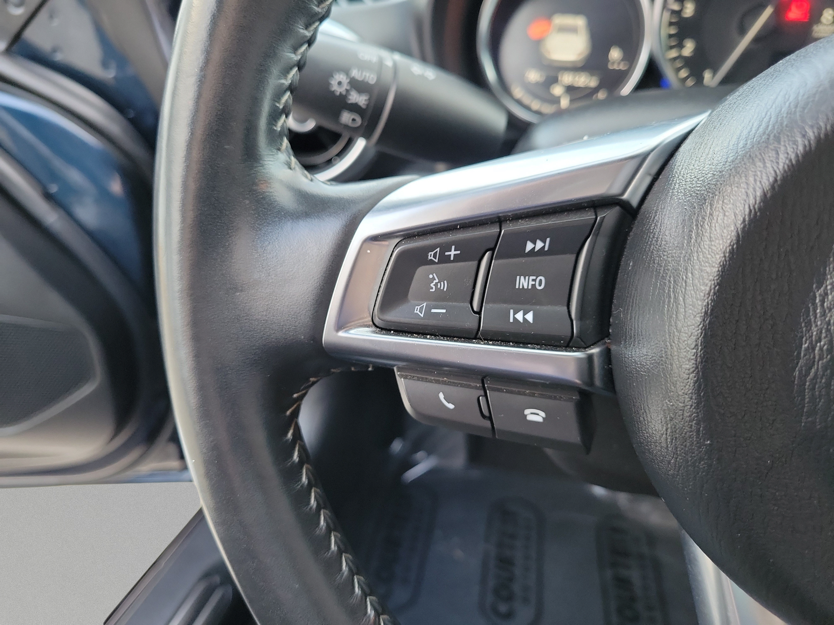 Used 2021 MAZDA MX-5 Miata RF Grand Touring RWD image 29