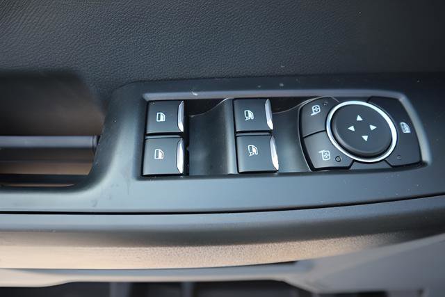 New 2026 Ford F250 XL w/ XL Chrome Package image 13