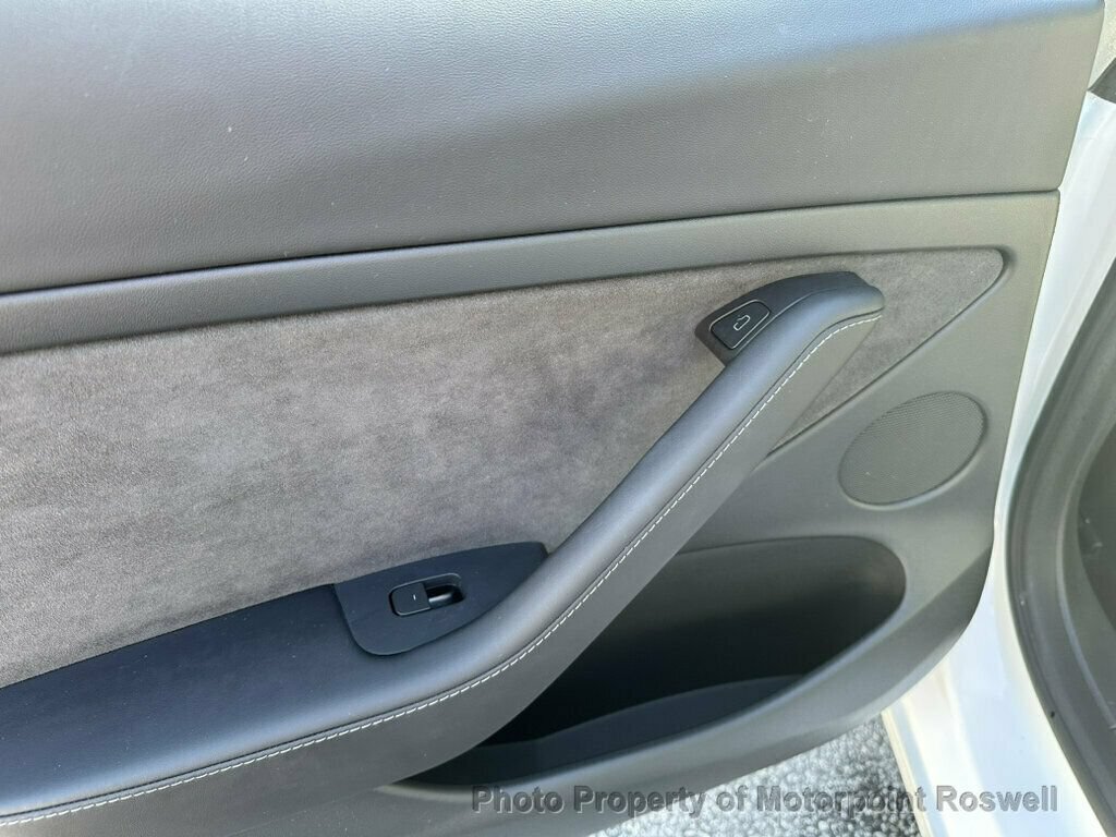 Used 2023 Tesla Model 3 Standard Range RWD image 13