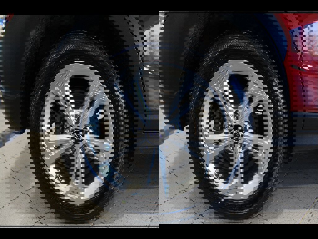 Used 2023 Hyundai Kona SEL AWD/4WD image 11